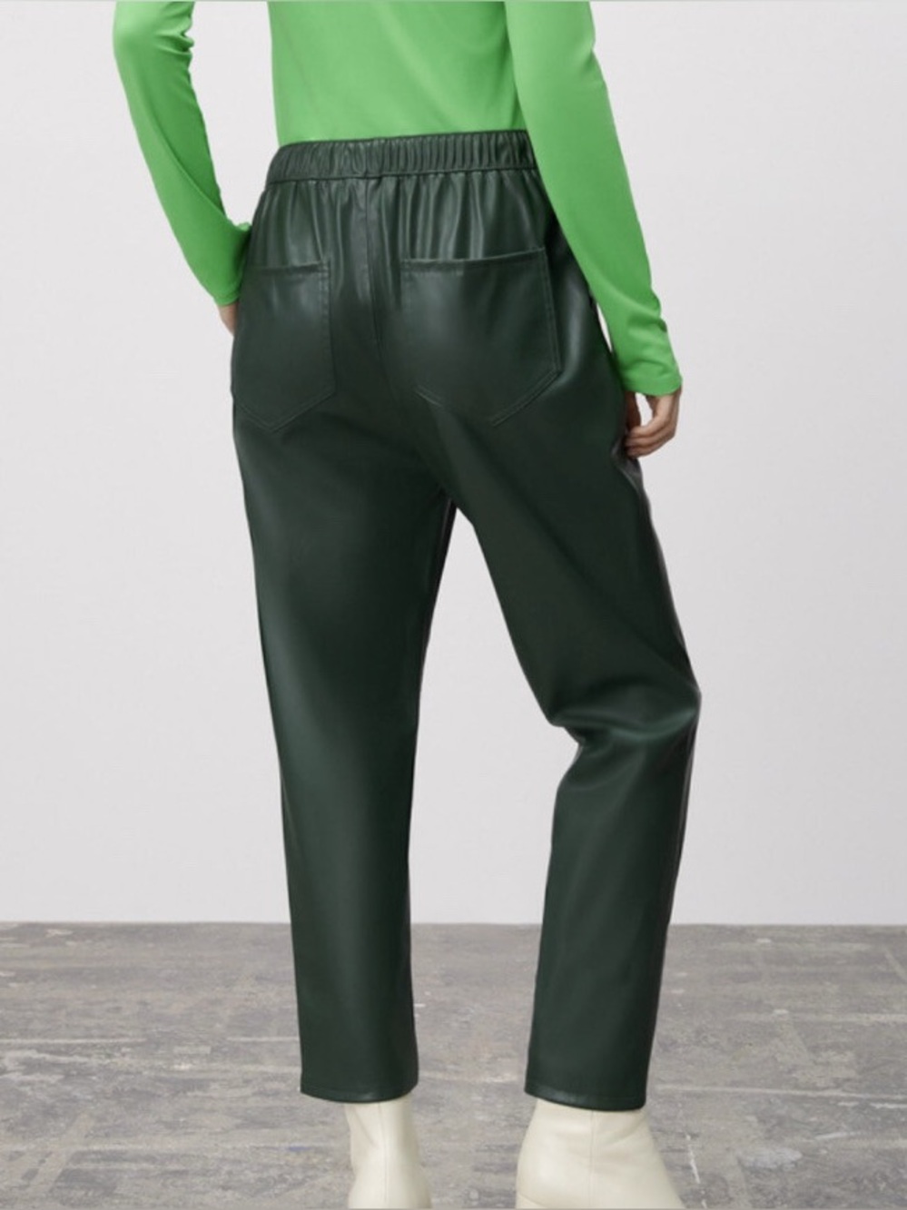 L. Zara faux Leather pleated trouser - Picture 3 of 10